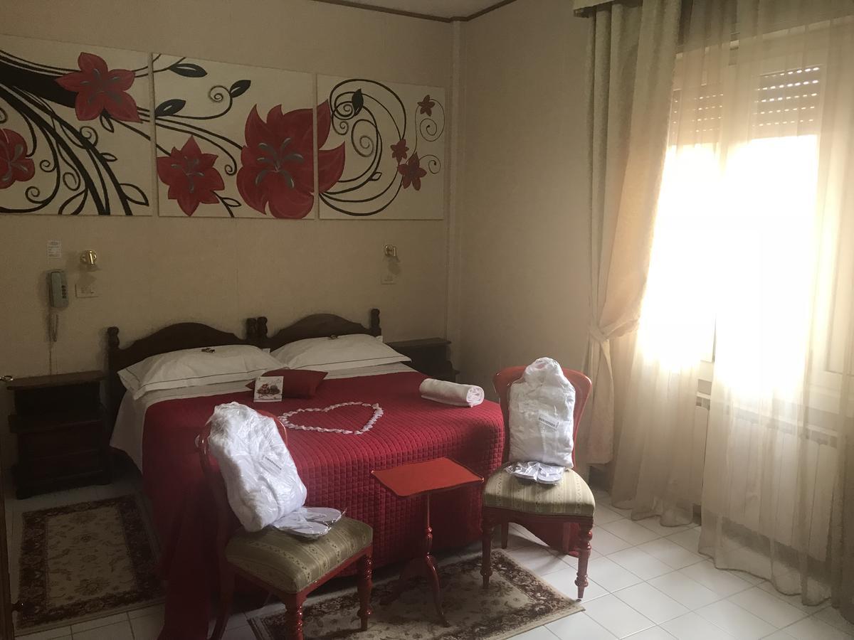 Hotel Astoria & Ninfea Spa Fiuggi Ngoại thất bức ảnh