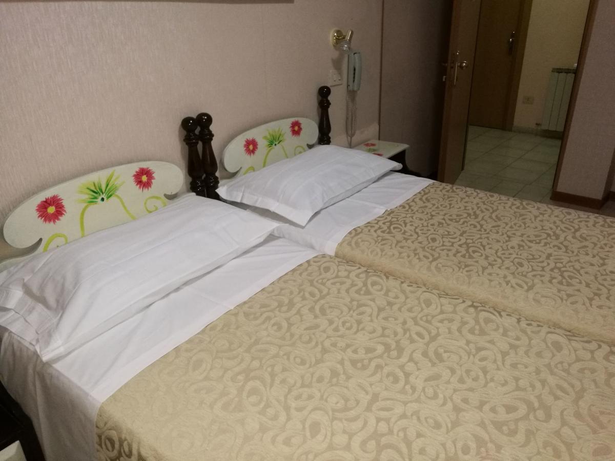 Hotel Astoria & Ninfea Spa Fiuggi Ngoại thất bức ảnh