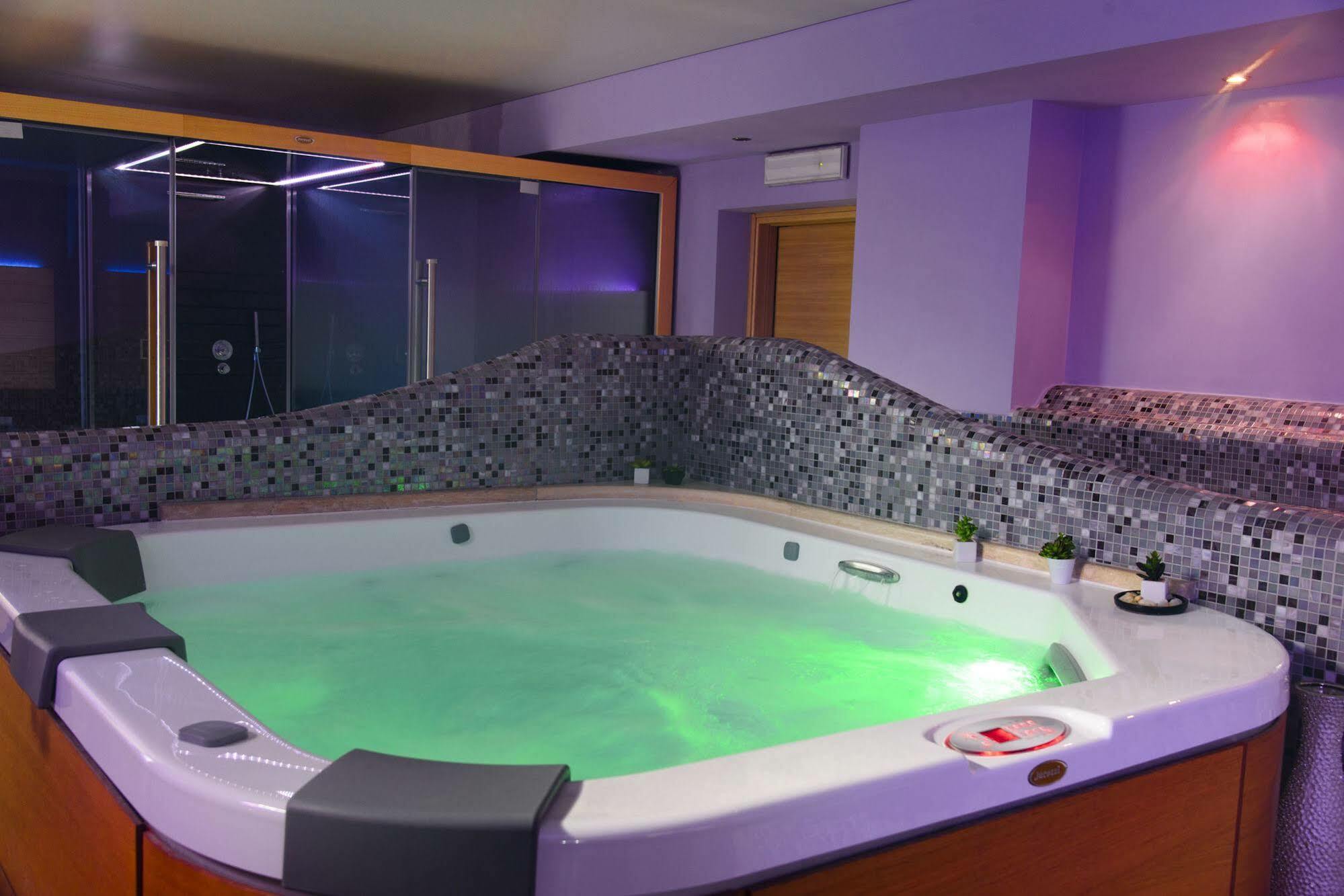 Hotel Astoria & Ninfea Spa Fiuggi Ngoại thất bức ảnh